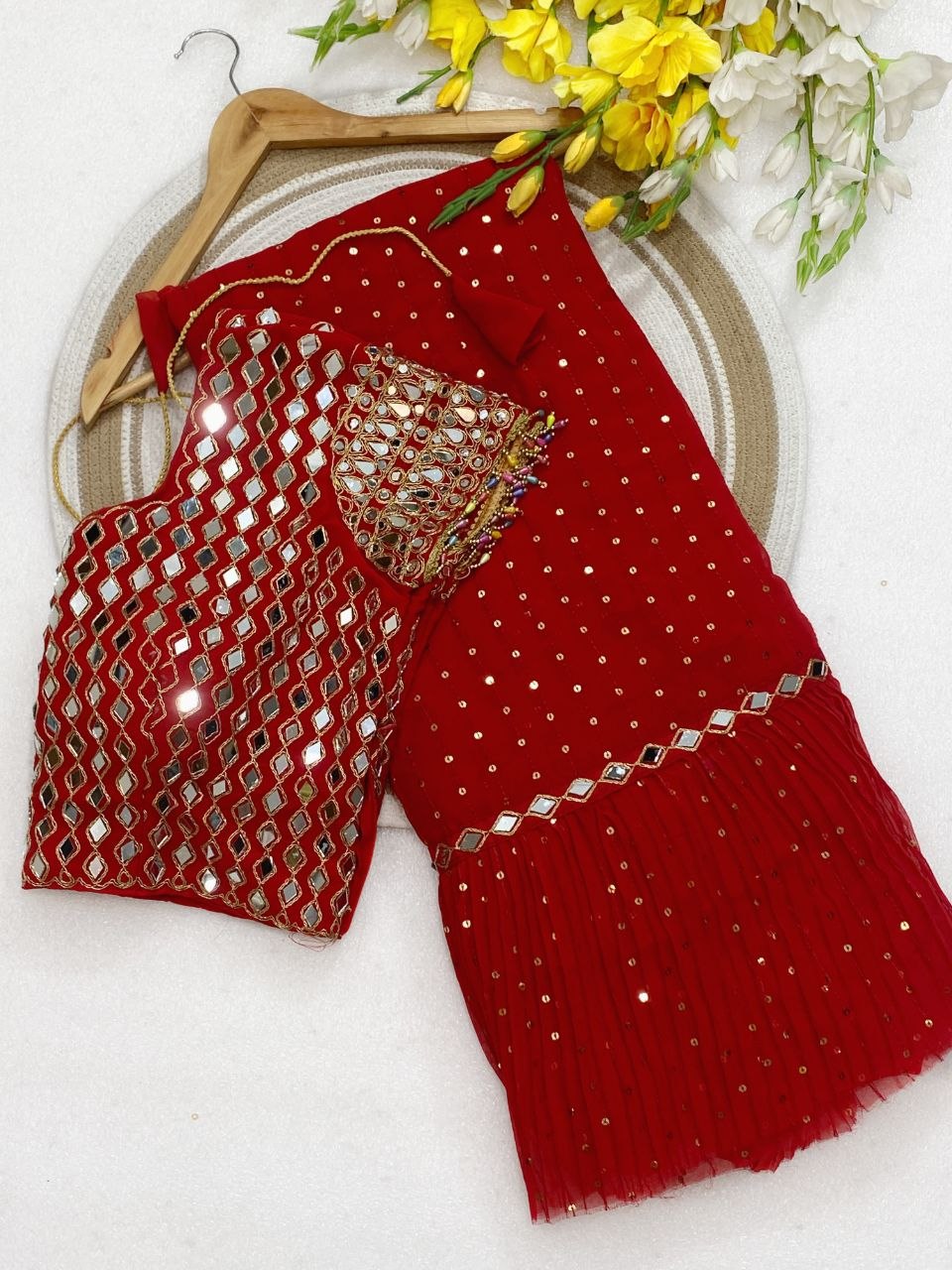 ENHANCE THE BEAUTY OF YOUR WARDROBE WITH THIS NEWLY LAUNCHED ANARKALI GOWN SET