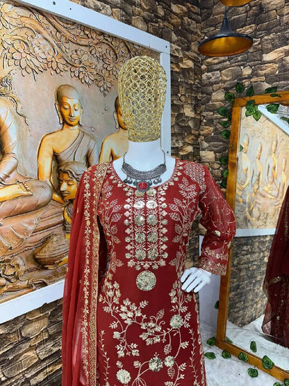 ĐĚSIGNER PARTY WEAR TOP AND PLAZZO. WITH FANCY DUPPATA AND EMBROIDERY WORK