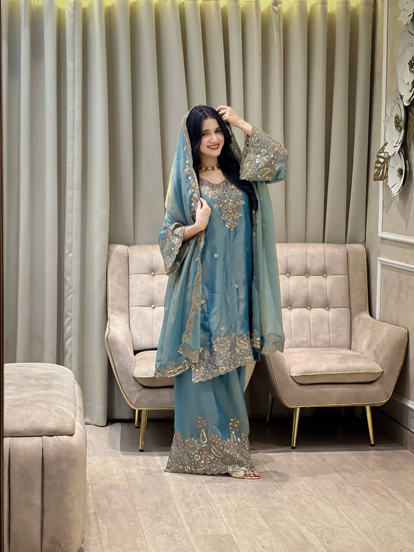 ENHANCE THE BEAUTY OF YOUR WARDROBE WITH THIS NEWLY LAUNCHED KURTI & PLAZZO SET