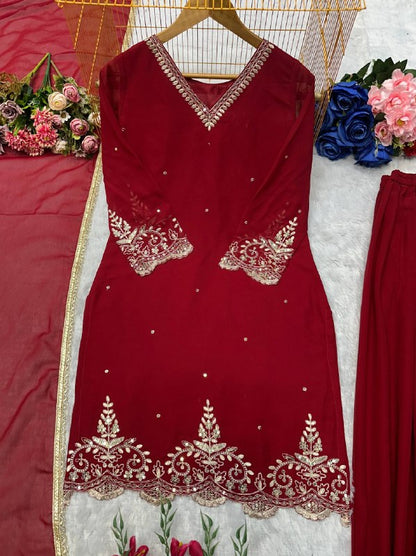 ĐĚSIGNER PARTY WEAR TOP AND PLAZZO. WITH FANCY DUPPATA AND EMBROIDERY WORK*