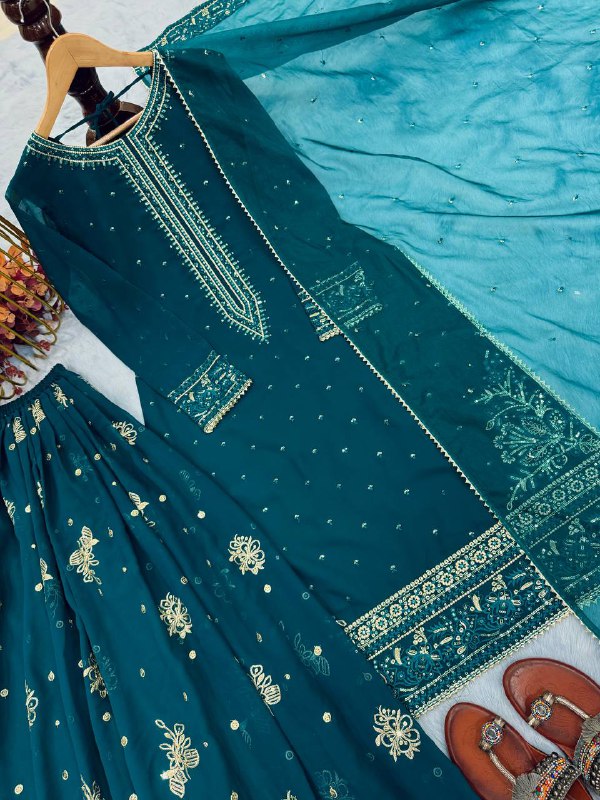 Đěsigner Party Wear Look Pur Heavy Faux Georgette Top Plazzo & Dupatta Set