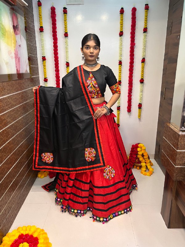 NAVRATRI SPECIAL TRADITIONAL CHANIYA CHOLI COLLECTION