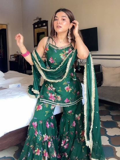 Elegant Ethnic Wear ✨ 🎀 Crafted in Classy Tones with Premium Fabric & Detailing