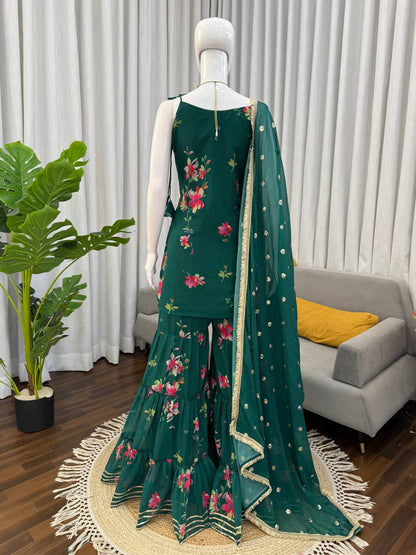 Elegant Ethnic Wear ✨ 🎀 Crafted in Classy Tones with Premium Fabric & Detailing
