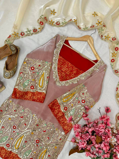 ENHANCE THE BEAUTY OF YOUR WARDROBE WITH THIS NEWLY LAUNCHED KURTI & PLAZZO SET