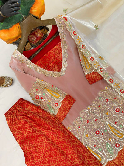 ENHANCE THE BEAUTY OF YOUR WARDROBE WITH THIS NEWLY LAUNCHED KURTI & PLAZZO SET