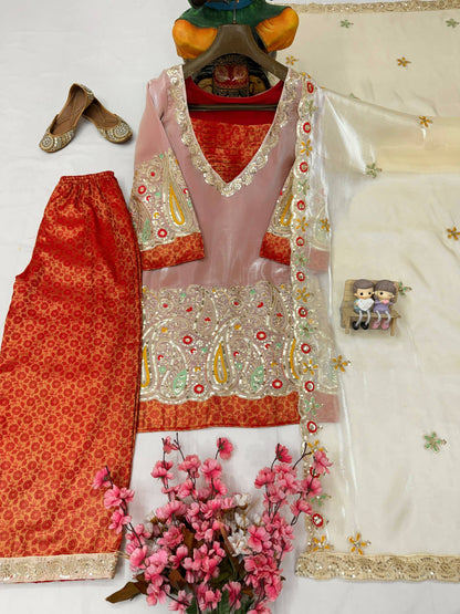 ENHANCE THE BEAUTY OF YOUR WARDROBE WITH THIS NEWLY LAUNCHED KURTI & PLAZZO SET