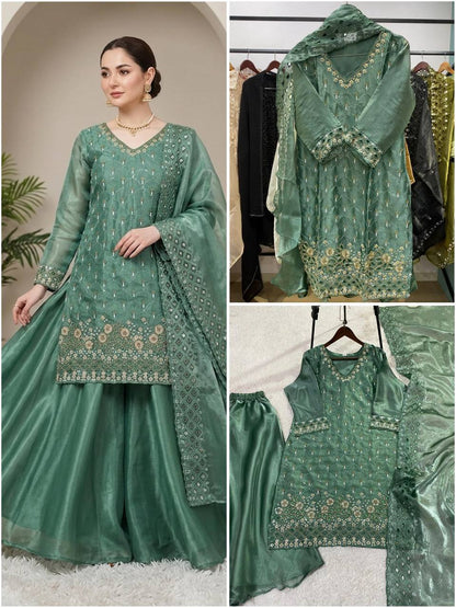 hania amir PLAZZO PAIR