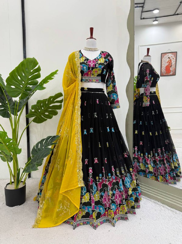 lehenga Hevay Boutiq Collection