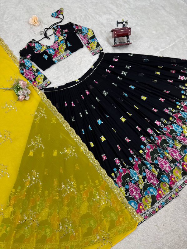 lehenga Hevay Boutiq Collection