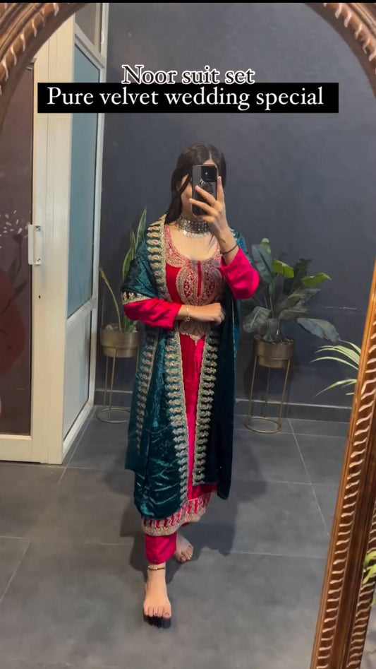 ĐĚSIGNER PARTY WEAR TOP AND  PLAZO  WITH FANCY DUPPATA AND EMBROIDERY WORK single available wholesale