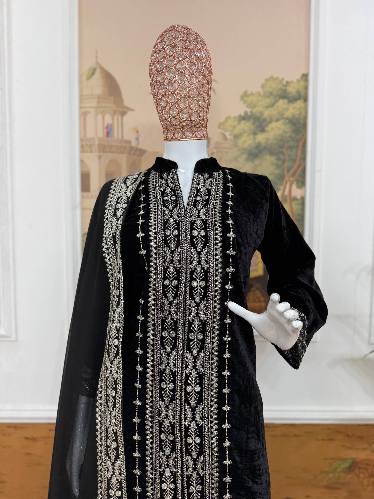 9000 VELVET✨KURTI, PLAZZO & DUPATTA