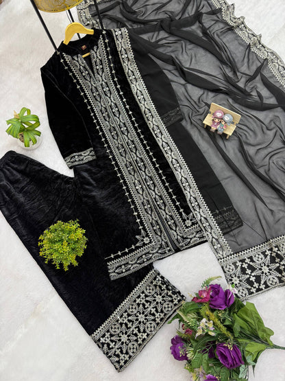 9000 VELVET✨KURTI, PLAZZO & DUPATTA