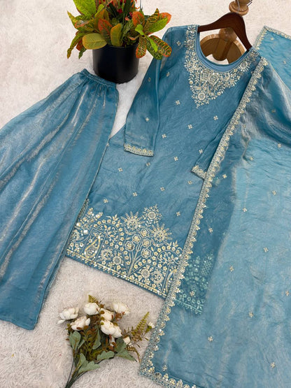 Women’s Ethnic Wear