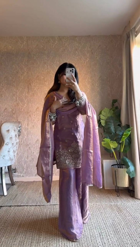 Women’s Ethnic Wear
