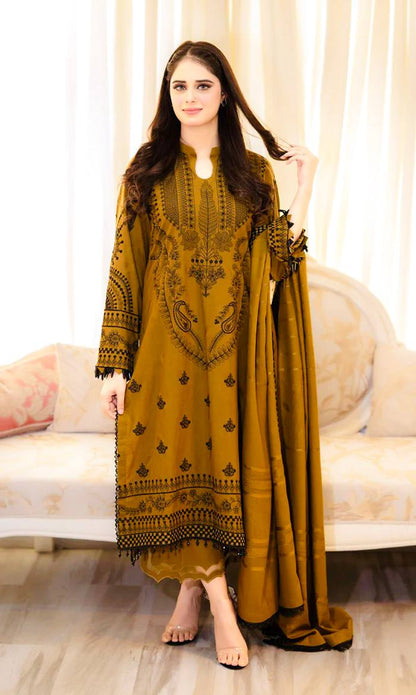 Đěsigner Party Wear Look Pur Heavy Faux Georgette Top Plazzo & Dupatta Set