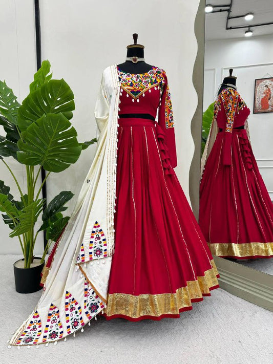 navrati Hevay Boutiq Collection lehenga