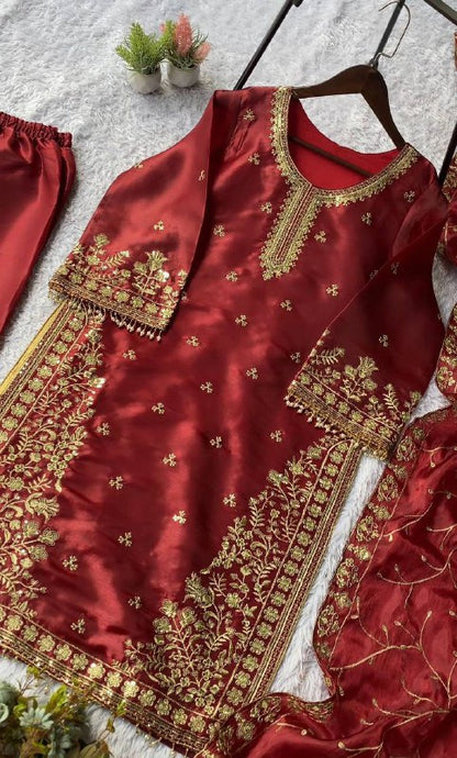 026 EID 🌙 EXCLUSIVE AND TRENDY FOR WEDDING SEASON OUR SEQUENCE EMBROIDERY WORKED TOP, PANT AND DUPATTA IN ZIMMY CHOO