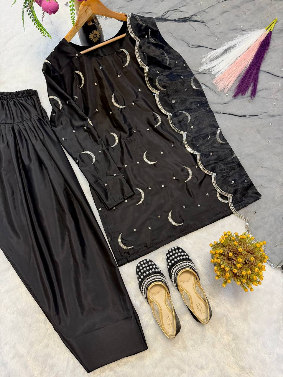 Đěsigner Party Wear Look top with farshi salwar