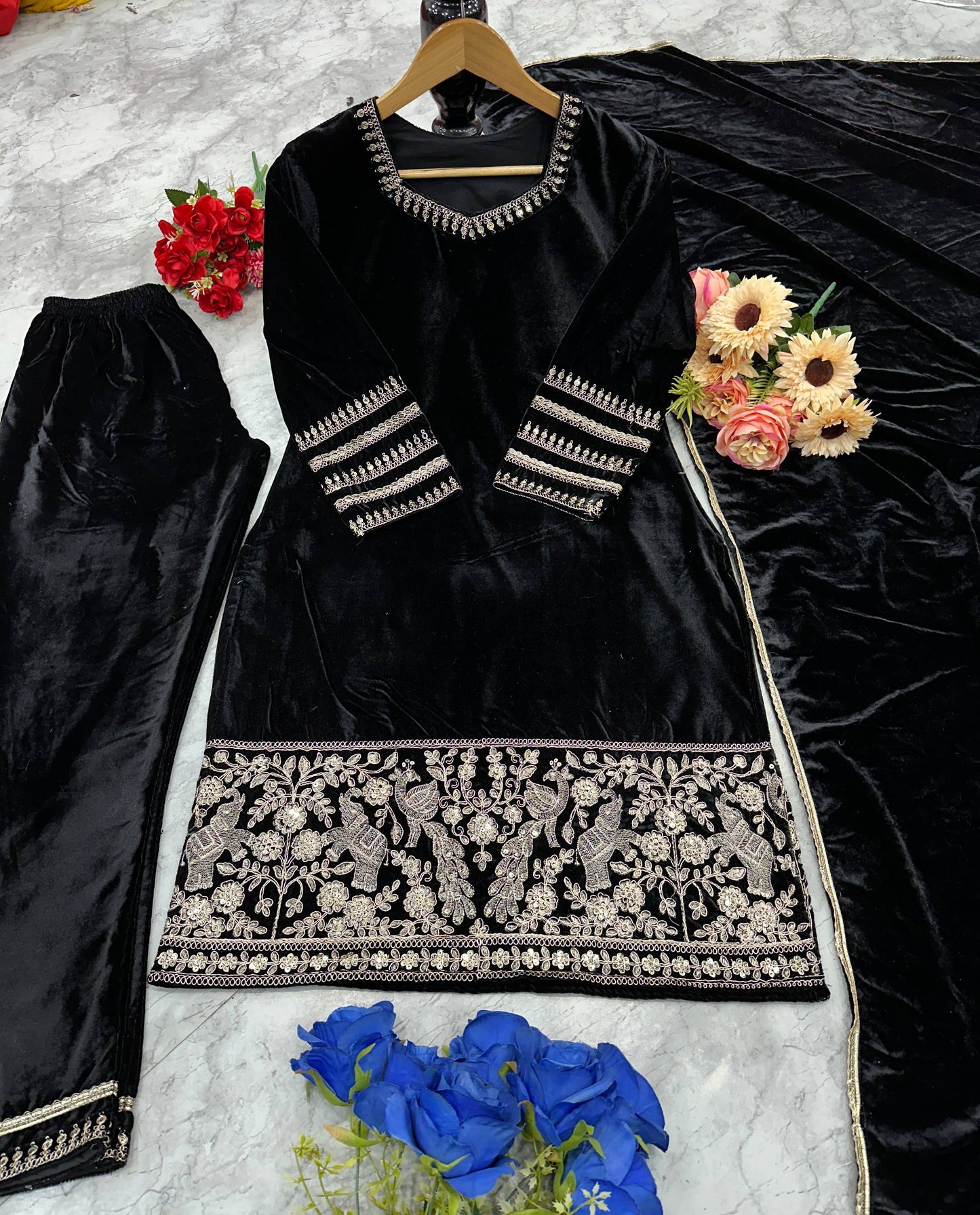 NEW ĐĚSIGNER PARTY WEAR TOP AND PANT WITH FANCY DUPPATA AND EMBROIDERY WORK single available wholesale