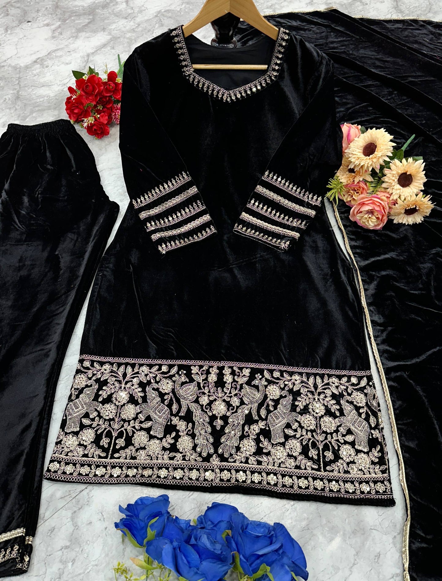 NEW ĐĚSIGNER PARTY WEAR TOP AND PANT WITH FANCY DUPPATA AND EMBROIDERY WORK single available wholesale
