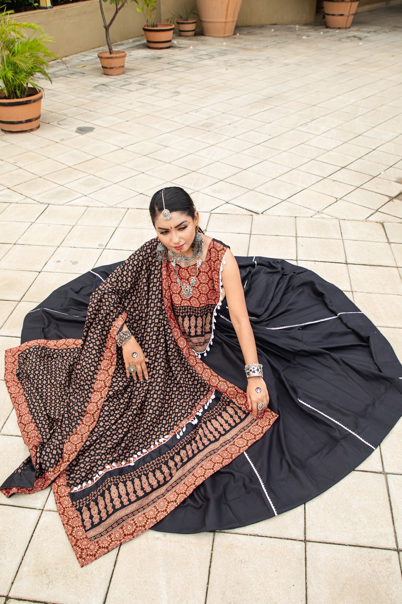 Navratri Lehenga With Pure Hand Printed Cotton Design In Your Garba Collection To Make Imperial Impressions On Garba Night