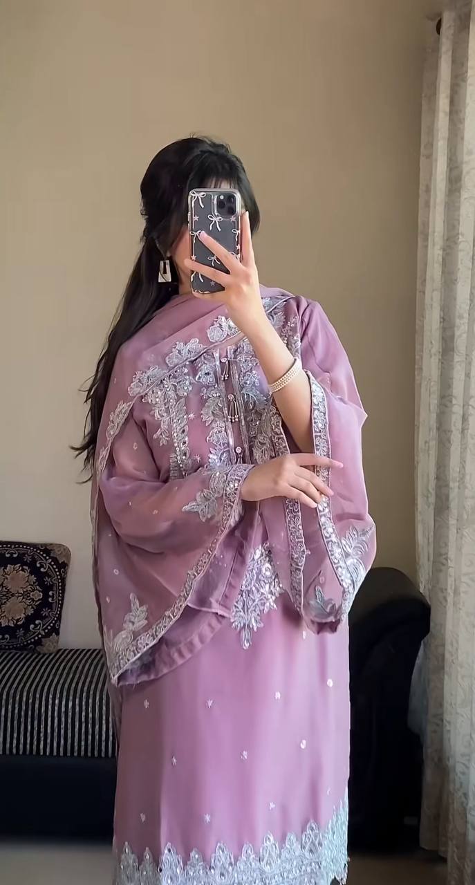 STYLISH KURTI DUPATTA WITH BEAUTIFUL PLAZZO single available wholesale