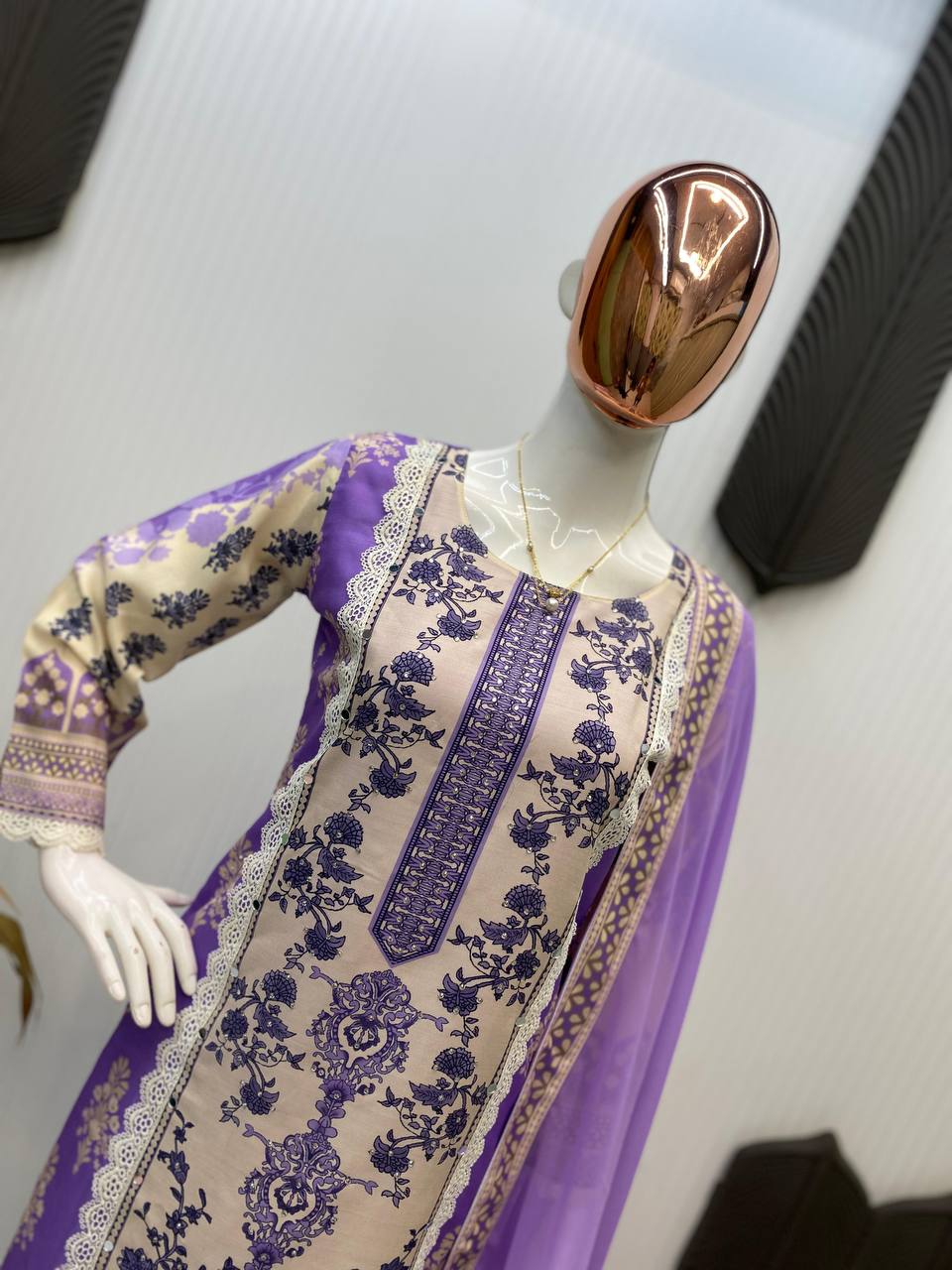 DESIGNER WEAR PRINTED KURTA PANT SUIT IN THREE PIECE WITH REAL MIRROR WORK