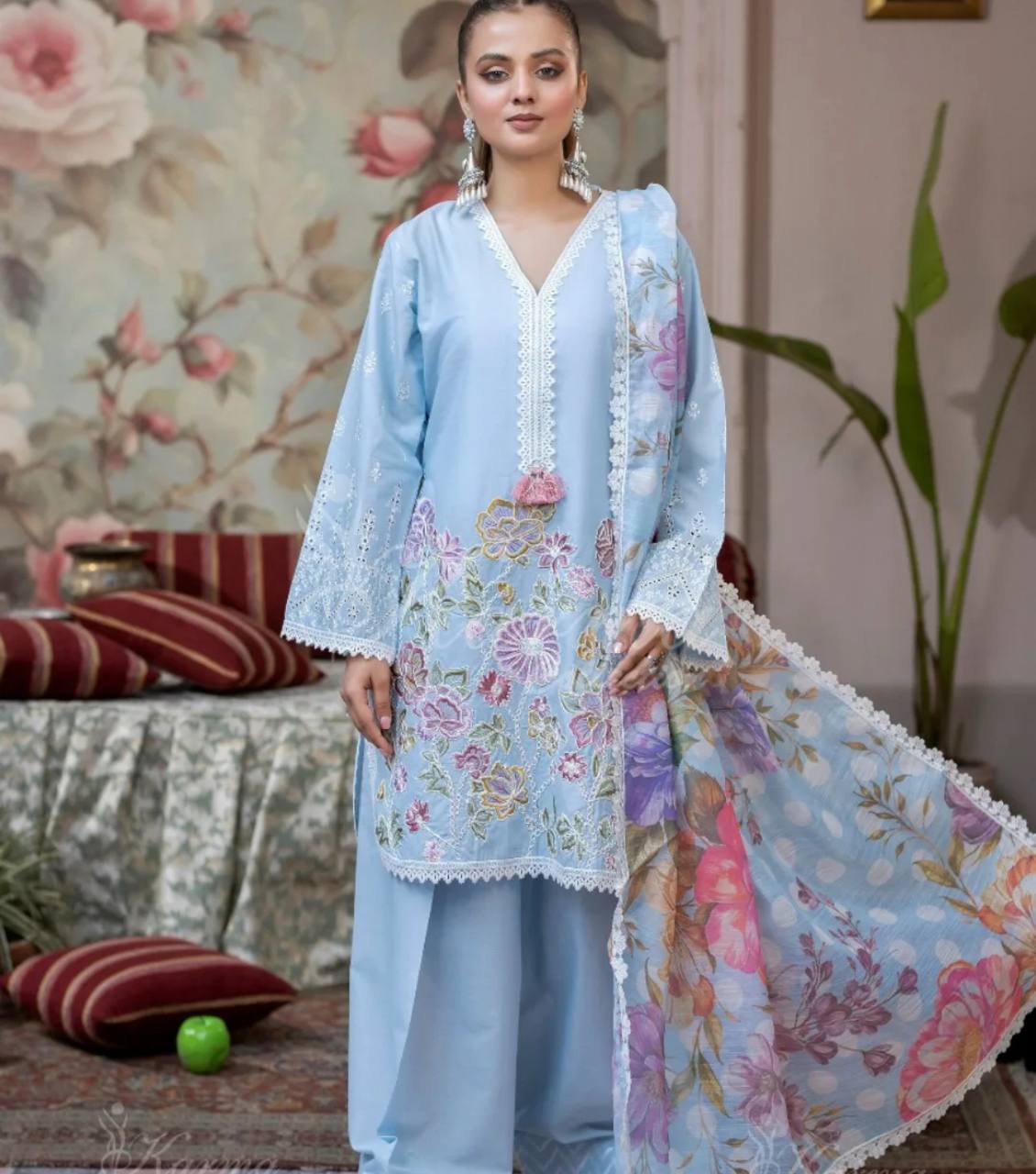 DESIGNER AND MOST TRENDING FARSI SALWAR SUIT IN THREE PIECE WITH EMBROIDERY WORK