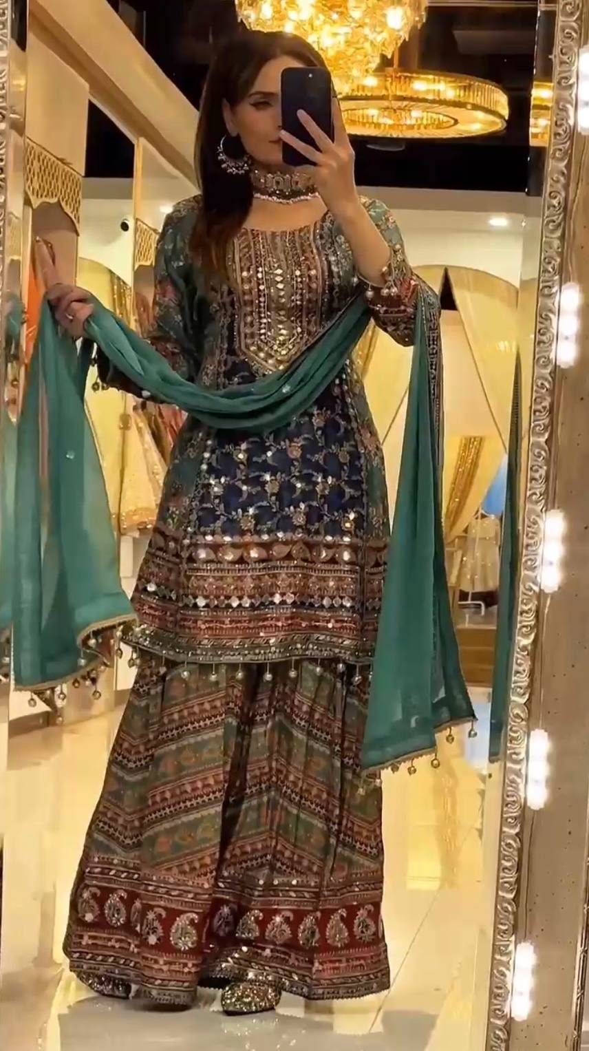 NEW ĐĚSIGNER PARTY WEAR TOP ANDPLAZZO. WITH FANCY DUPPATA WITH  EMBROIDERY WORK