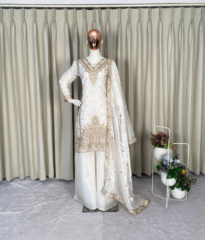 PERFECT FOR UP COMING EID 🌙 SEASON DESIGNER WEAR TOP WITH PLAZZO PAIR IN JIMMY CHOO