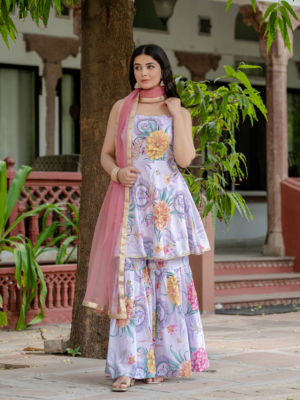 EXCLUSIVE 3 PIECES KURTI, PLAZZO & DUPATTA IS COMING WITH HAND WORK AND FANCY LACE BORDER