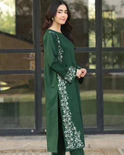 DESIGNER WEAR EXCLUSIVE SUIT IN ROMAN SILK FABRIC TOP AND PANT WITH GEORGETTE DUPATTA