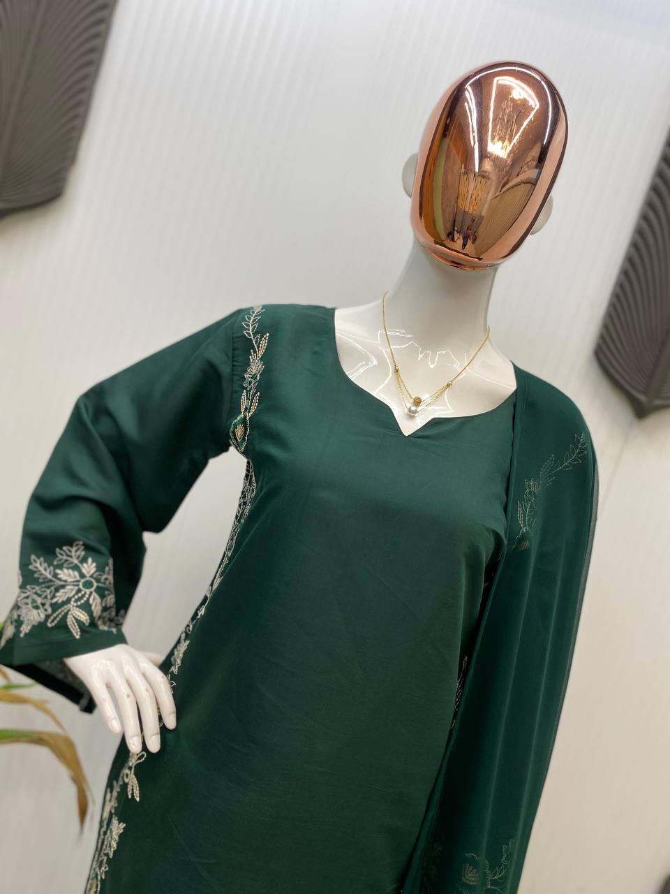DESIGNER WEAR EXCLUSIVE SUIT IN ROMAN SILK FABRIC TOP AND PANT WITH GEORGETTE DUPATTA