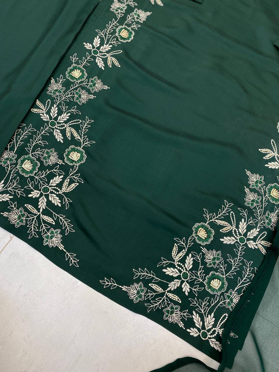 DESIGNER WEAR EXCLUSIVE SUIT IN ROMAN SILK FABRIC TOP AND PANT WITH GEORGETTE DUPATTA