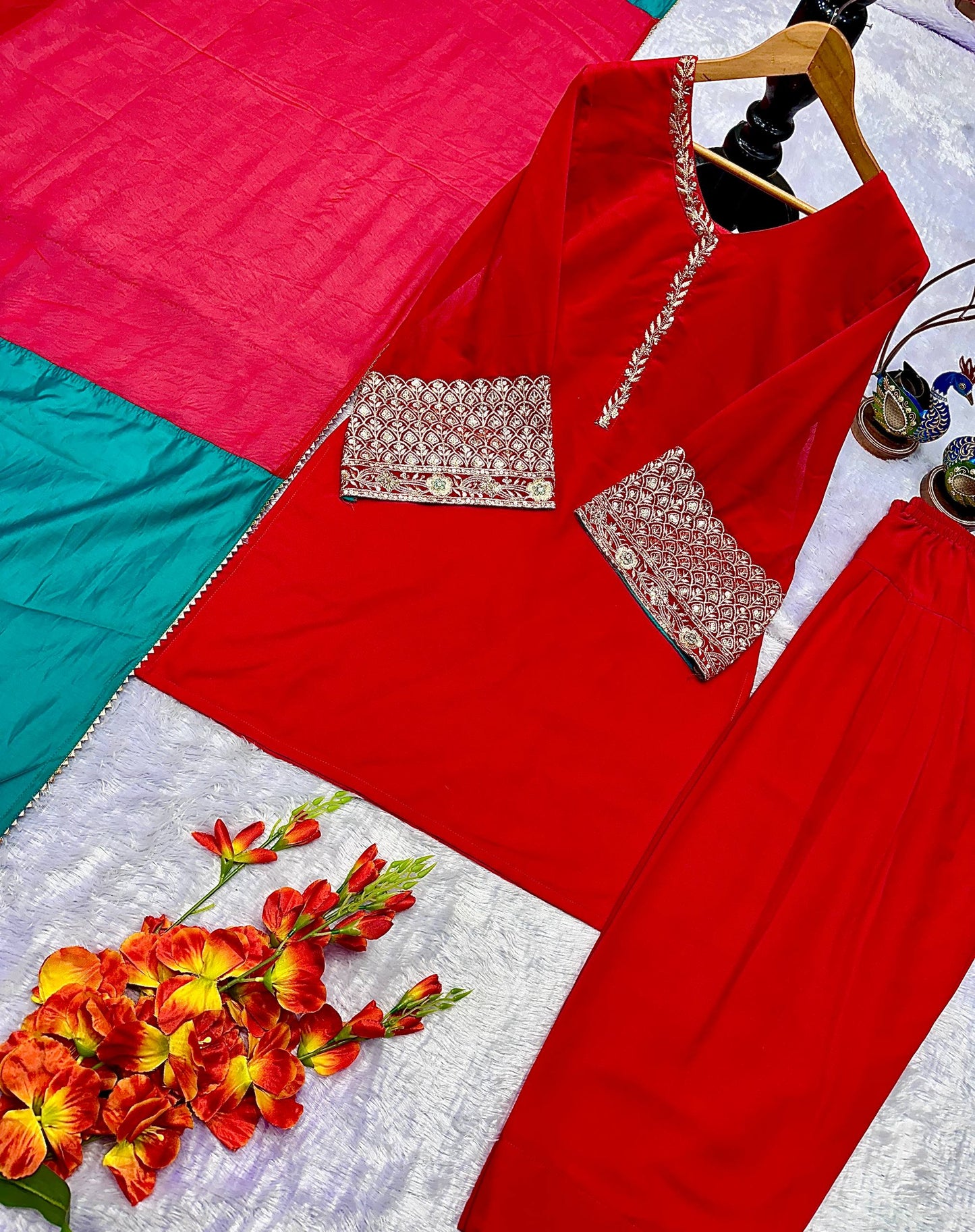 ĐĚSIGNER PARTY WEAR FARSI TOP AND SALVAR . WITH FANCY DUPPATA AND EMBROIDERY WORK