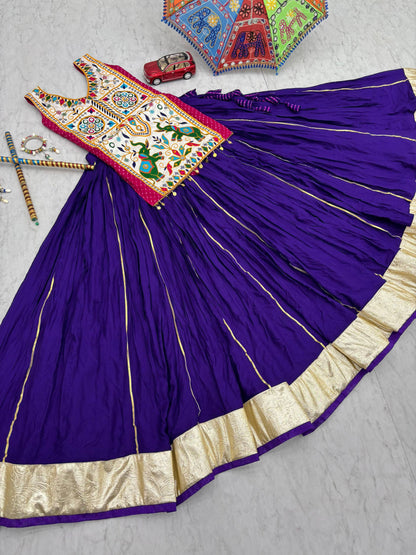 Navratri Special Lehenga Choli with 6 meter Big Flair
