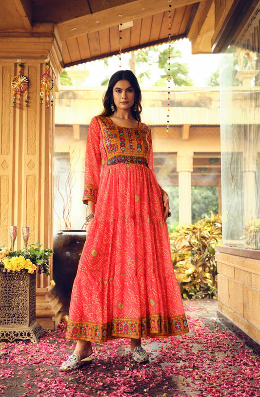 gown  FAUX GEORGETTE FABRIC, GAMTHI JACQUARD WEAVING NACK AND LACE BORDER