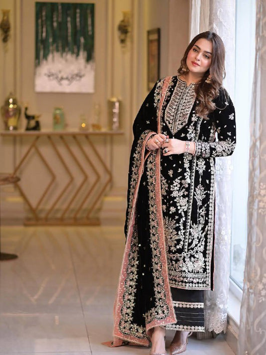 ENHANCE THE BEAUTY OF YOUR WARDROBE WITH THIS NEWLY LAUNCHED GMY SILK KURTI & PLAZZO SET