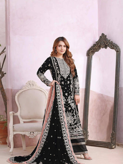 ENHANCE THE BEAUTY OF YOUR WARDROBE WITH THIS NEWLY LAUNCHED GMY SILK KURTI & PLAZZO SET