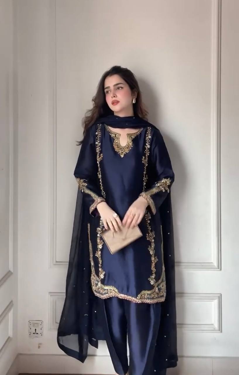 Đěsigner Party Wear Look top with farshi salwar