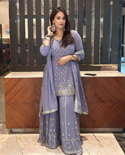 HEAVY FUAX GEORGEET  3 PIS SUIT PARTY WEAR COLLECTION*