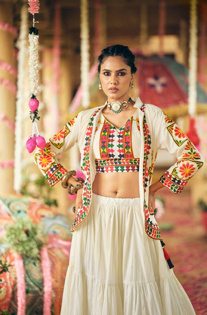navrati  LEHENGA, BLOUSE & KOTI SET* 👗 *THIS SET IS COMING WITH PURE COTTON FABRIC EMBROIDERY WORK