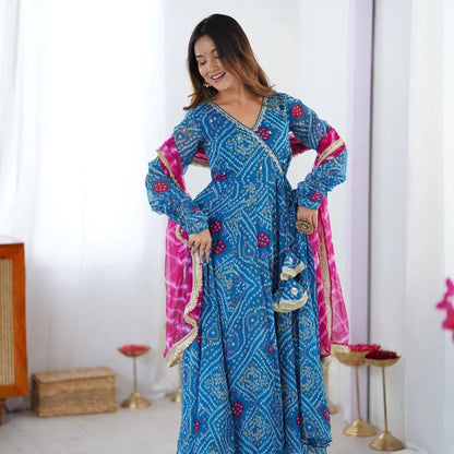 ANARKALI SET SUPERHIT TRENDING 3 PIECES GOWN, PENT & DUPATTA SET WITH EMBROIDERED NACK & DUPATTA ON FAUX GEORGETTE FABRIC