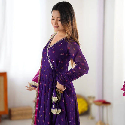 ANARKALI SET SUPERHIT TRENDING 3 PIECES GOWN, PENT & DUPATTA SET WITH EMBROIDERED NACK & DUPATTA ON FAUX GEORGETTE FABRIC