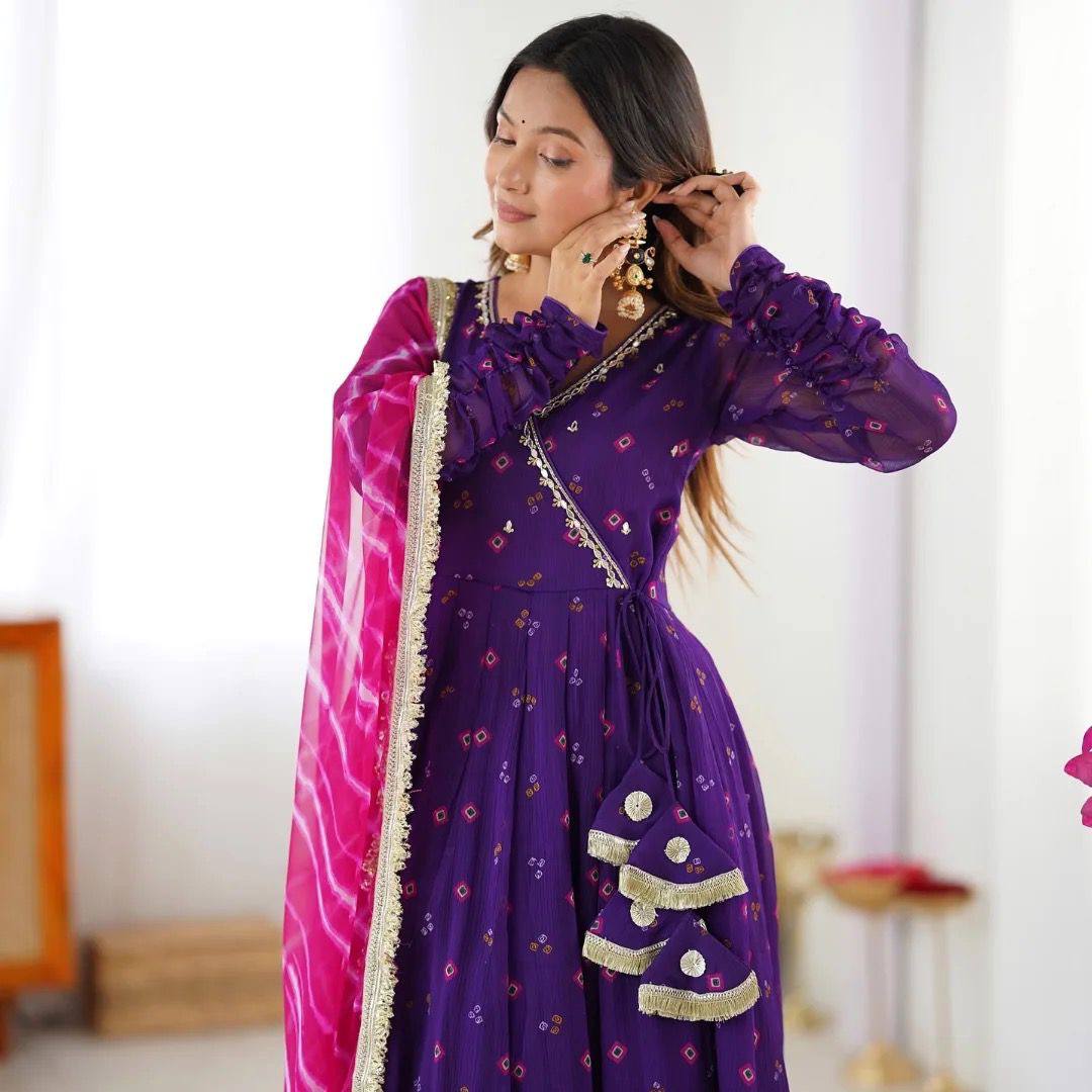 ANARKALI SET SUPERHIT TRENDING 3 PIECES GOWN, PENT & DUPATTA SET WITH EMBROIDERED NACK & DUPATTA ON FAUX GEORGETTE FABRIC