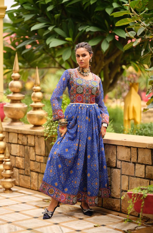 FAUX GEORGETTE FABRIC, GAMTHI JACQUARD WEAVING NACK AND LACE BORDER