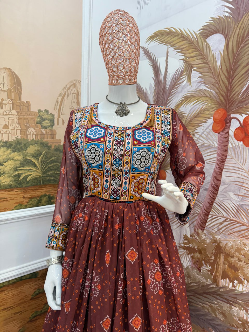 FAUX GEORGETTE FABRIC, GAMTHI JACQUARD WEAVING NACK AND LACE BORDER