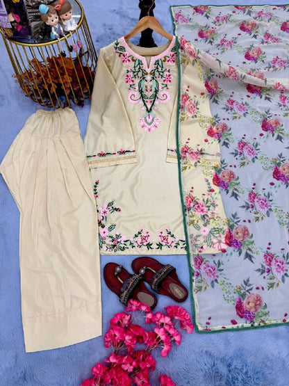 Đěsigner Party Wear Look Pur Natural Crepe Top & Farshi Palazzo With Printed Dupatta set