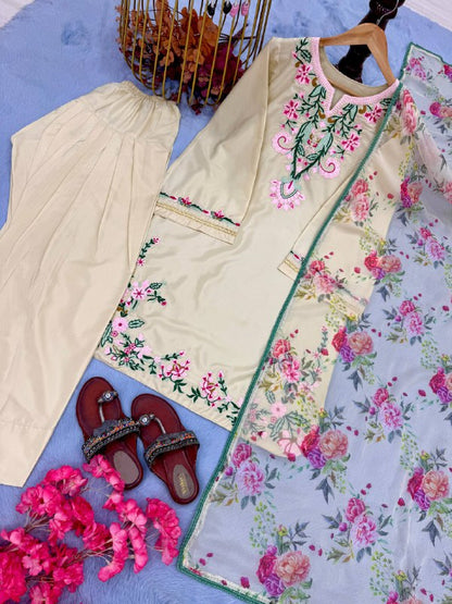 Đěsigner Party Wear Look Pur Natural Crepe Top & Farshi Palazzo With Printed Dupatta set